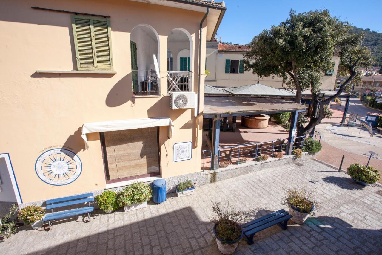 Appartamento In Via Del Mare A Procchio Procchio  Zewnętrze zdjęcie